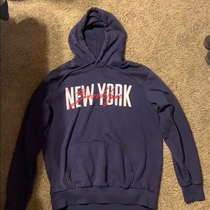 Men’s SZ: L Sweatshirt